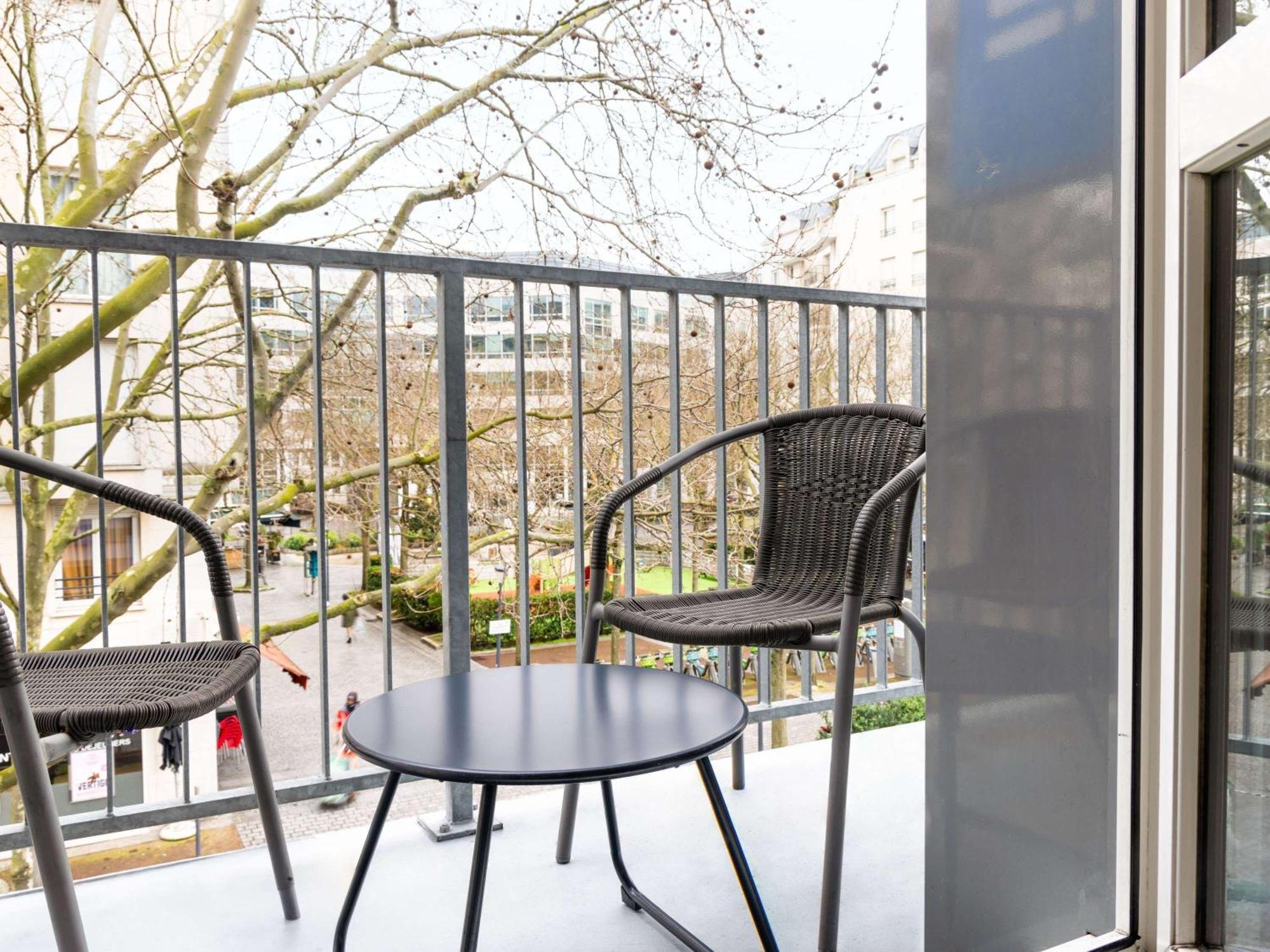 Ibis Budget Issy Les Moulineaux Paris Ouest Экстерьер фото