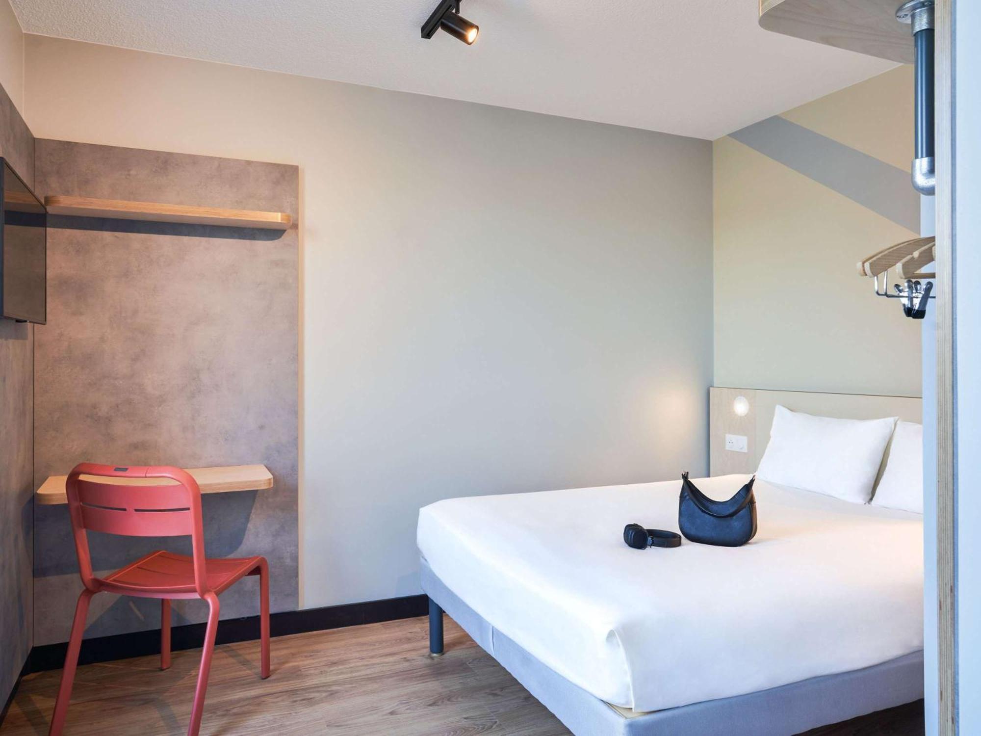 Ibis Budget Issy Les Moulineaux Paris Ouest Экстерьер фото
